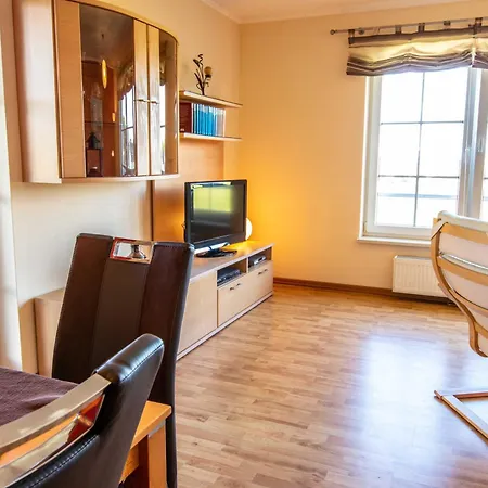 4 Im Blu Hus Apartment Freest