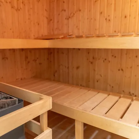 Blu Hus Apartman Freest
